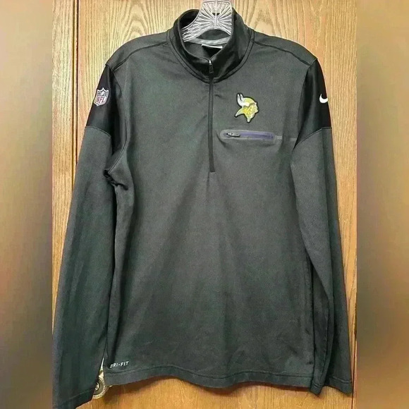 Minnesota Vikings Mens Pullover Nike Black Purple 1/4 Zip On Field NFL Top Small - Picture 1 of 10